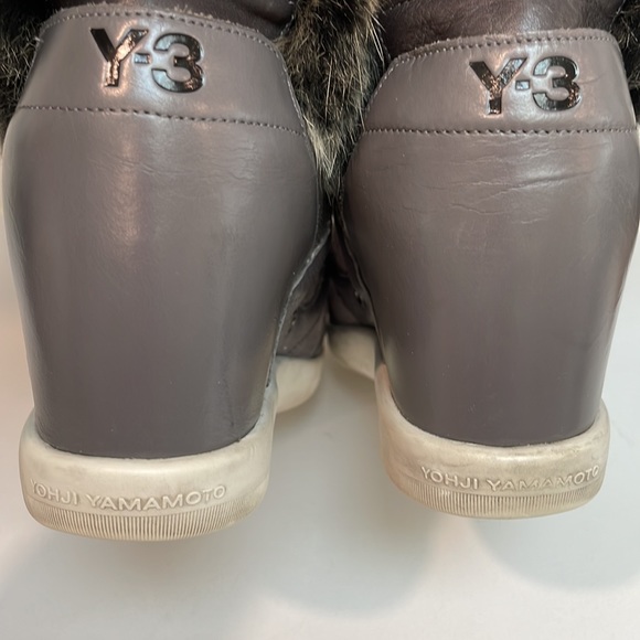 Y-3 Yohji Yamamoto Adidas Leather Wedge Sneaker US 8.5 Fur Trim Gray GUC - Picture 7 of 14